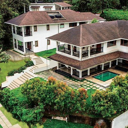 Tarang Holiday Homes ไวทีรี ภายนอก รูปภาพ