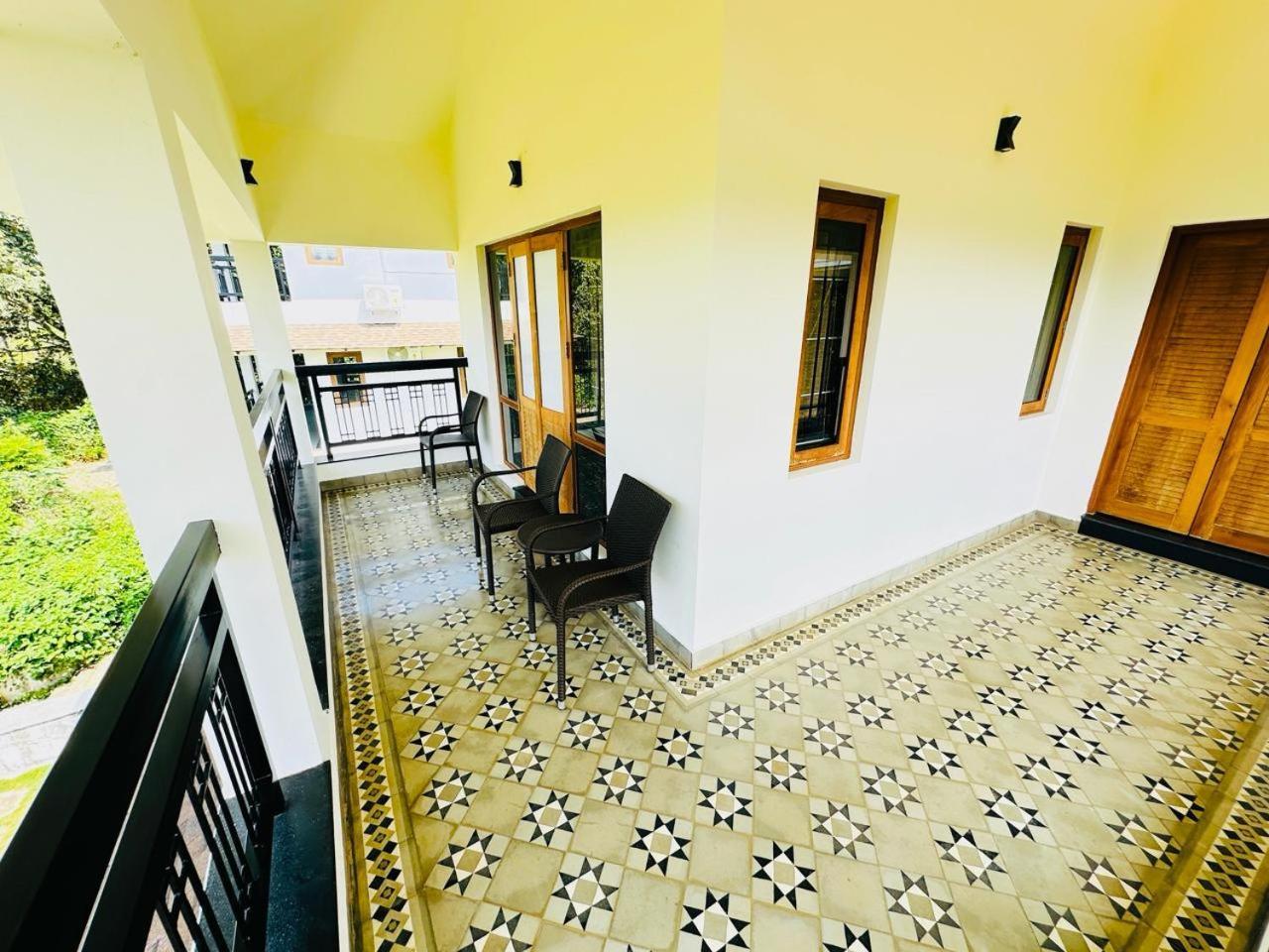 Tarang Holiday Homes ไวทีรี ภายนอก รูปภาพ